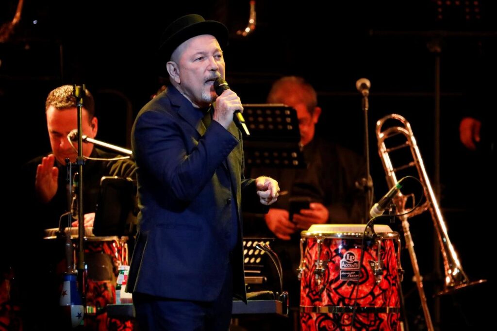 El histórico Rubén Blades llega a Medellín: será uno de los primeros artistas en cantar en el DaviArena