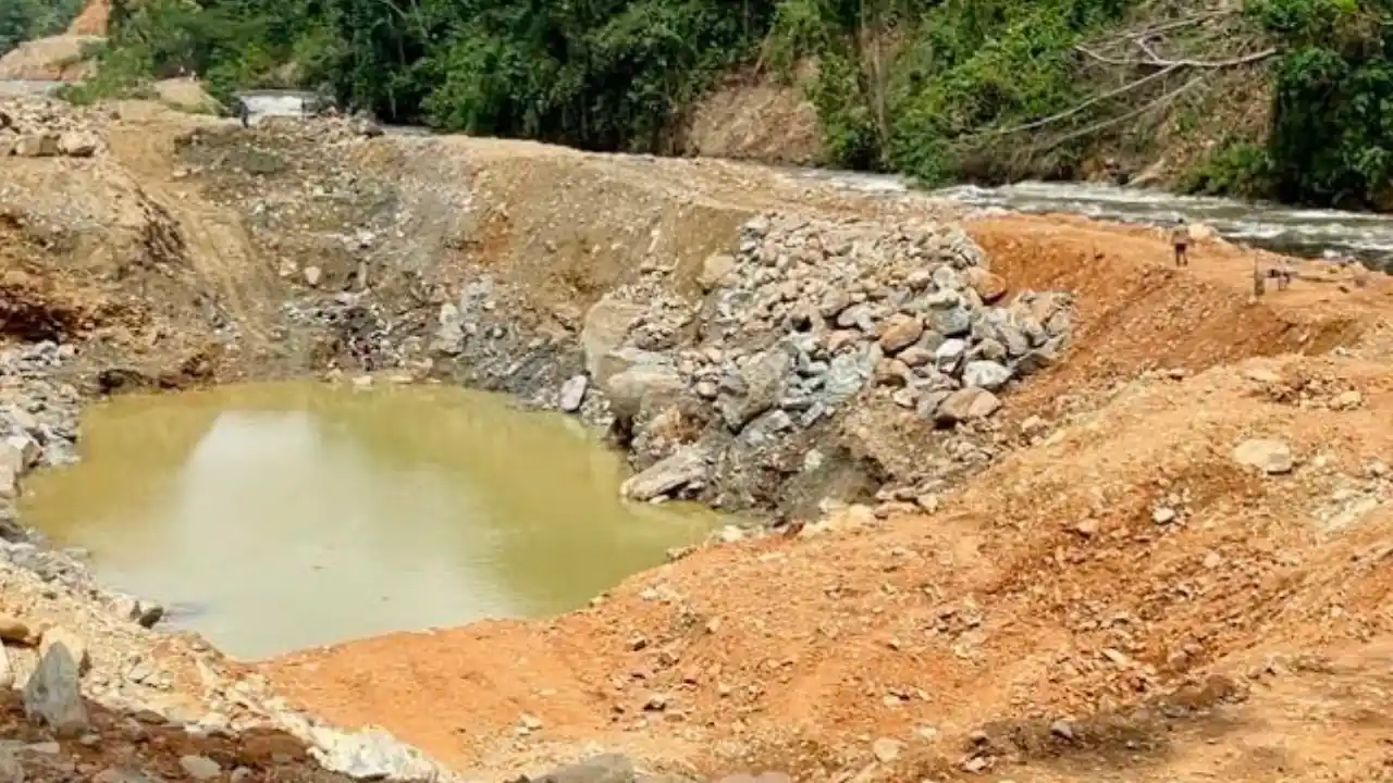Fico alerta por riesgo energético por minería y bloqueos