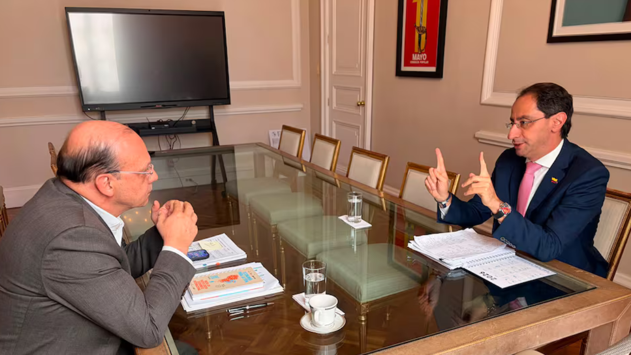 Germán Ávila y José Manuel Restrepo en la primera etapa del empalme