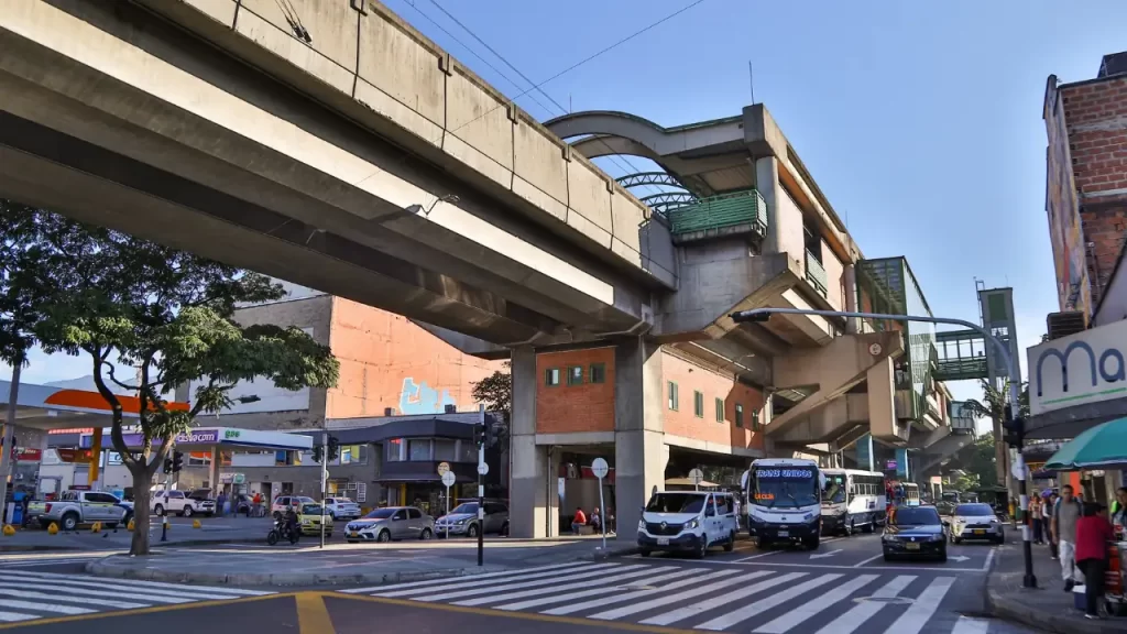 Metro inicia obras en la estación Exposiciones Metro inicia obras en la estación Exposiciones