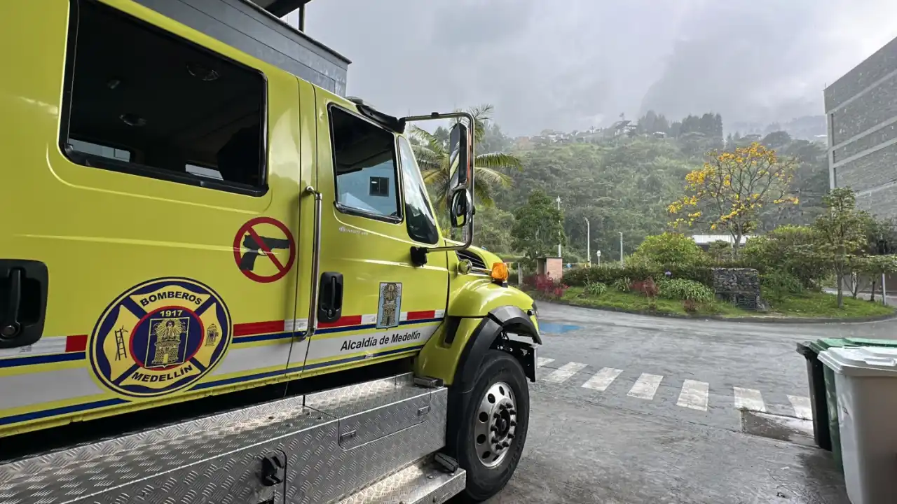 Más cobertura y respuesta: así funciona la nueva estación de bomberos de Medellín