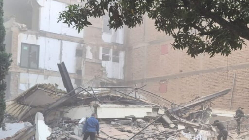 152 personas continúan desaparecidas a 18 días del terremoto que estremeció a Colombia 152 personas continúan desaparecidas a 18 días del terremoto que estremeció a Colombia