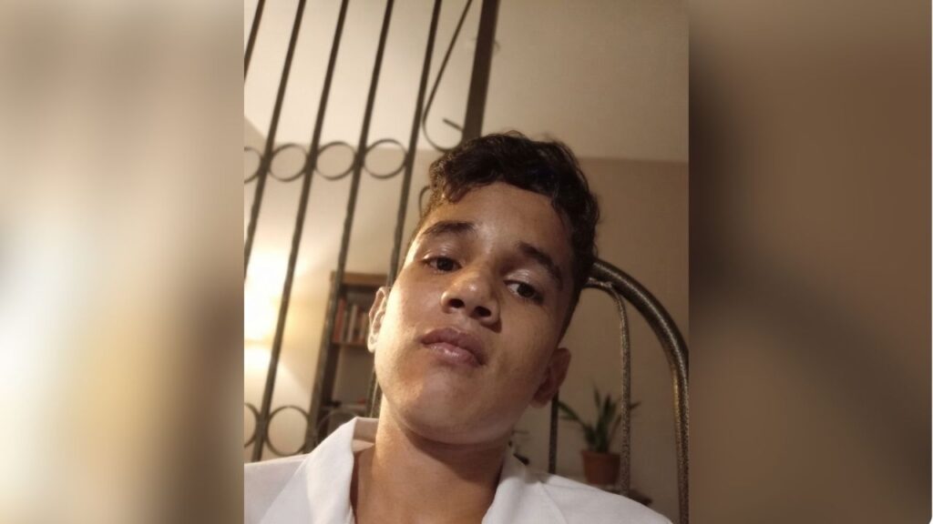 Buscan a Yosuar Sneider, menor de 14 años desaparecido en Medellín: ¿Usted lo conoce? Buscan a Yosuar Sneider, menor de 14 años desaparecido en Medellín: ¿Usted lo conoce?
