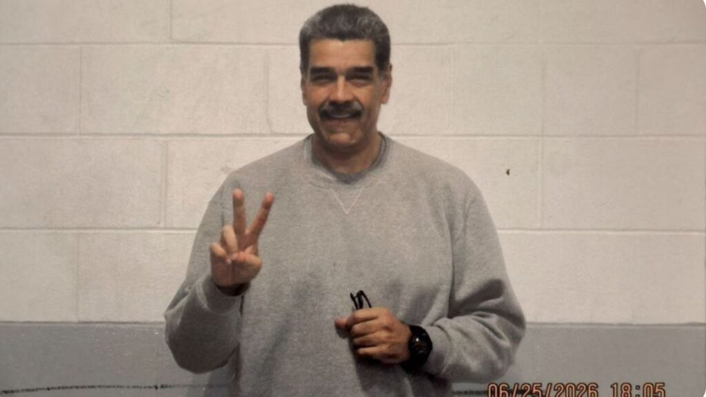 Publican primeras imágenes de Nicolás Maduro desde prisión en Nueva York Publican primeras imágenes de Nicolás Maduro desde prisión en Nueva York