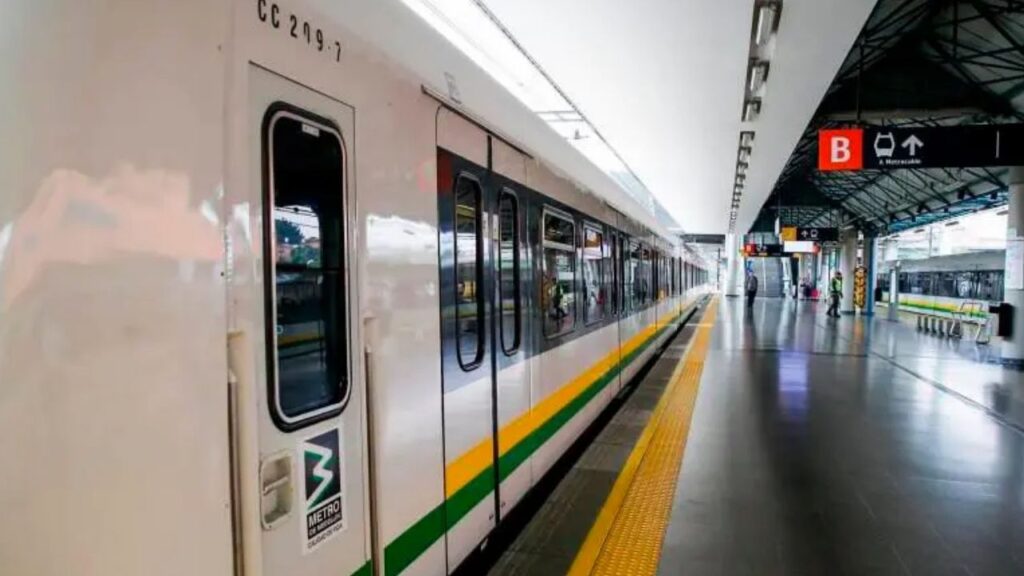 La línea B del Metro vuelve a operar con normalidad entre San Antonio y San Javier La línea B del Metro vuelve a operar con normalidad entre San Antonio y San Javier