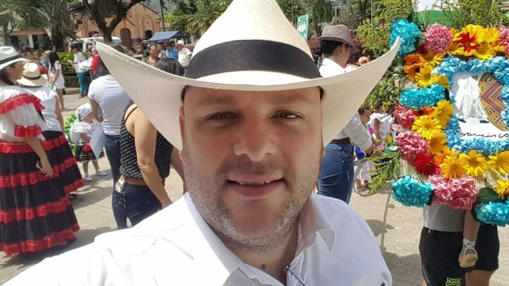 Alcalde de Medellín cuestionó el nuevo aplazamiento de la audiencia de Miguel Quintero Alcalde de Medellín cuestionó el nuevo aplazamiento de la audiencia de Miguel Quintero