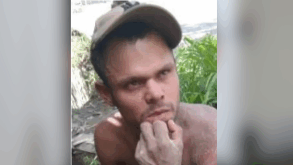 Buscan a Wilmer Stiven Valencia Osorio, desaparecido en el sector La Tablaza del municipio de La Estrella Buscan a Wilmer Stiven Valencia Osorio, desaparecido en el sector La Tablaza del municipio de La Estrella