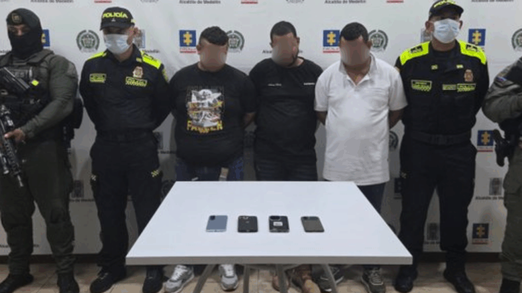 Capturan a alias Téllez, ficha clave de la alianza terrorista del ELN y el frente 36 de Calarcá Capturan a alias Téllez, ficha clave de la alianza terrorista del ELN y el frente 36 de Calarcá