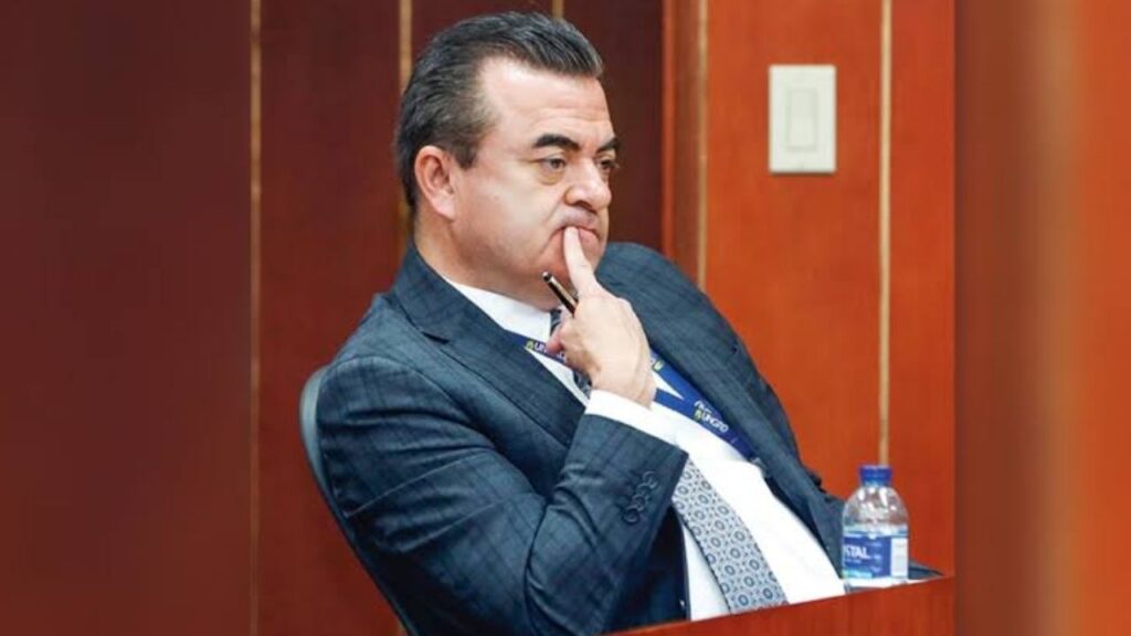 Olmedo López, exdirector de la UNGRD, fue trasladado a un hospital por un presunto dolor en el pecho Olmedo López, exdirector de la UNGRD, fue trasladado a un hospital por un presunto dolor en el pecho