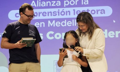 Medellín avanza hacia una educación transformadora a través de la